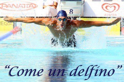 replica come un delfino canale 5